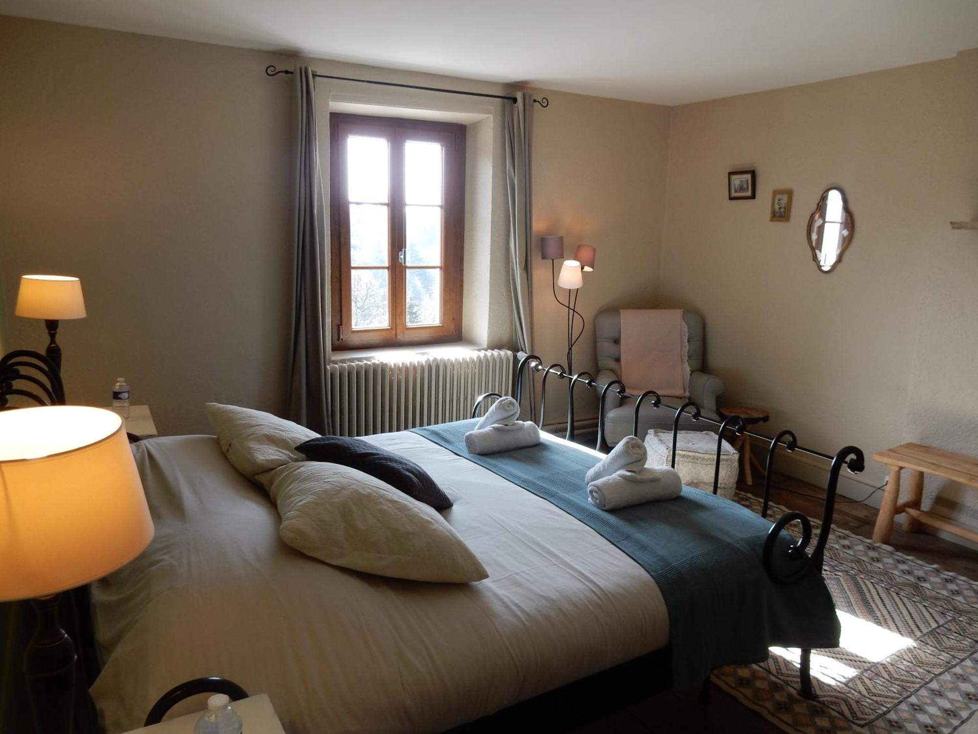 Chambre D'Hotes Le Puy Maury Bed & Breakfast Augne Exterior photo