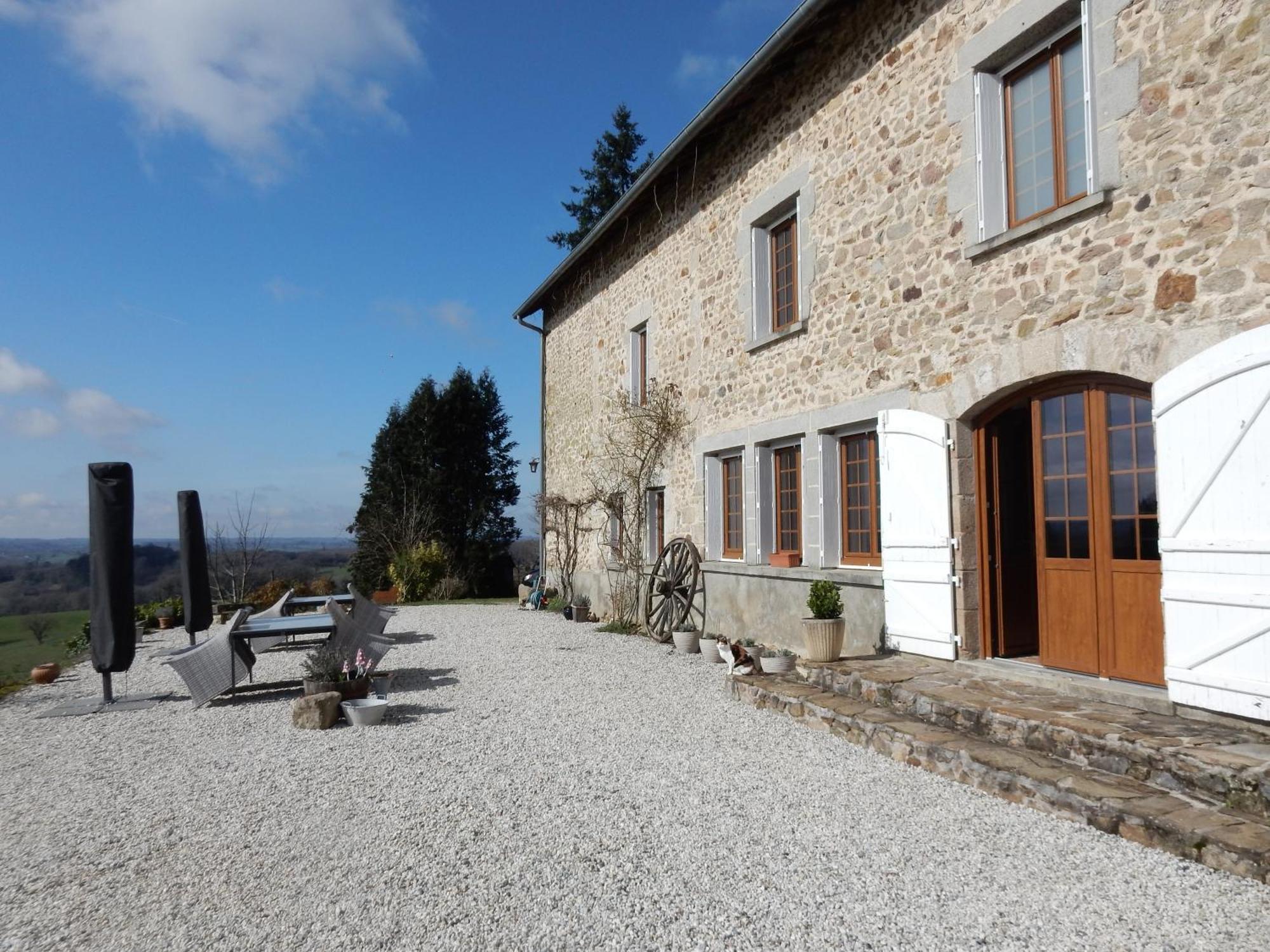 Chambre D'Hotes Le Puy Maury Bed & Breakfast Augne Exterior photo